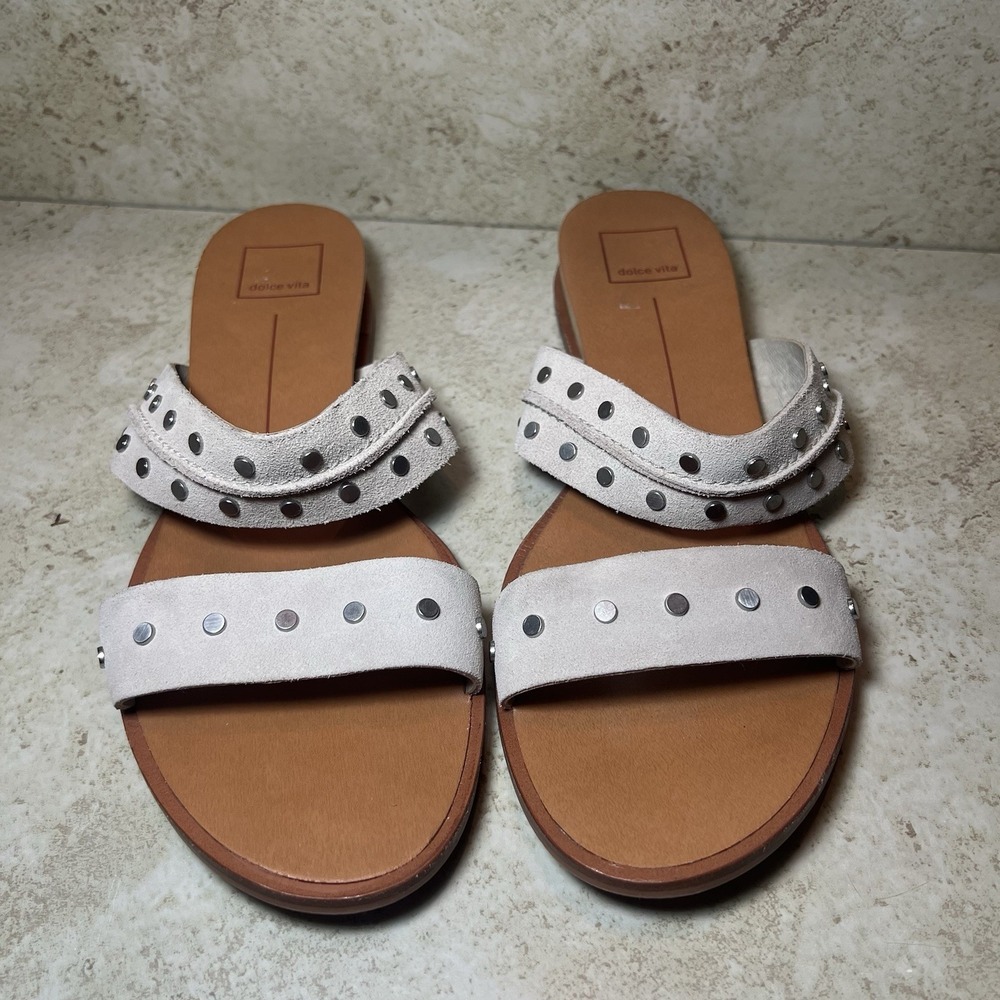 Dolce Vita Pacey Womens Slide Sandals Beige Studded Leather Size 10 EUC 2 Straps - Picture 2 of 8